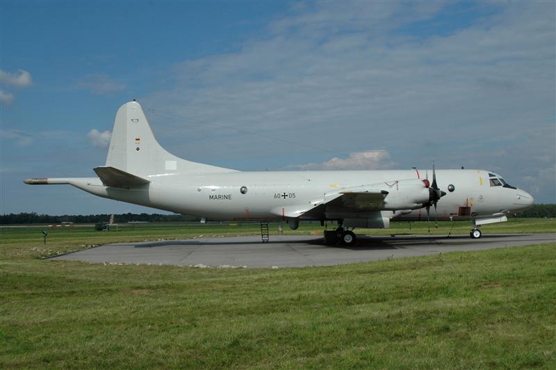 DSC_0349.jpg - the "new" Geman Navy Sub hunters