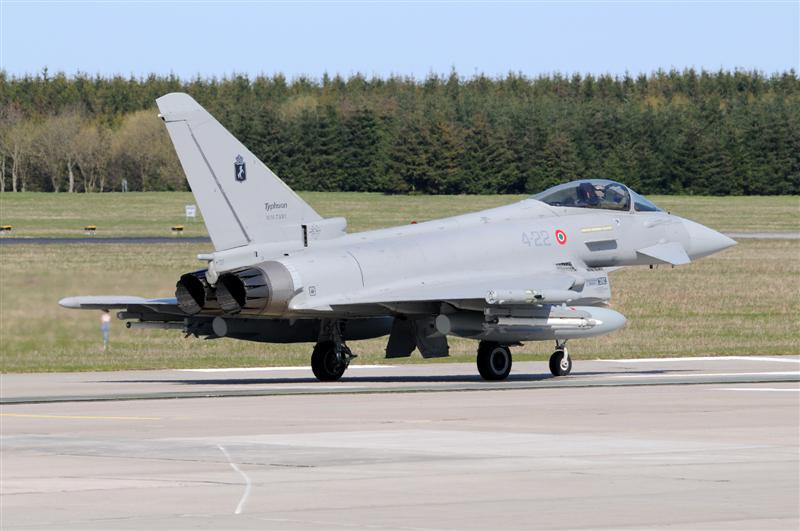 PIC7.jpg - On the way to the last mission before the cease of flights due to the volcano ashes