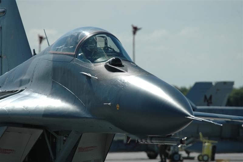 DSC_2929.JPG - Close-up of a Polish MiG-29 at Poznan 