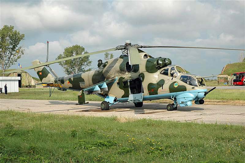 DSC_1167.JPG - MI-24 from FYROM