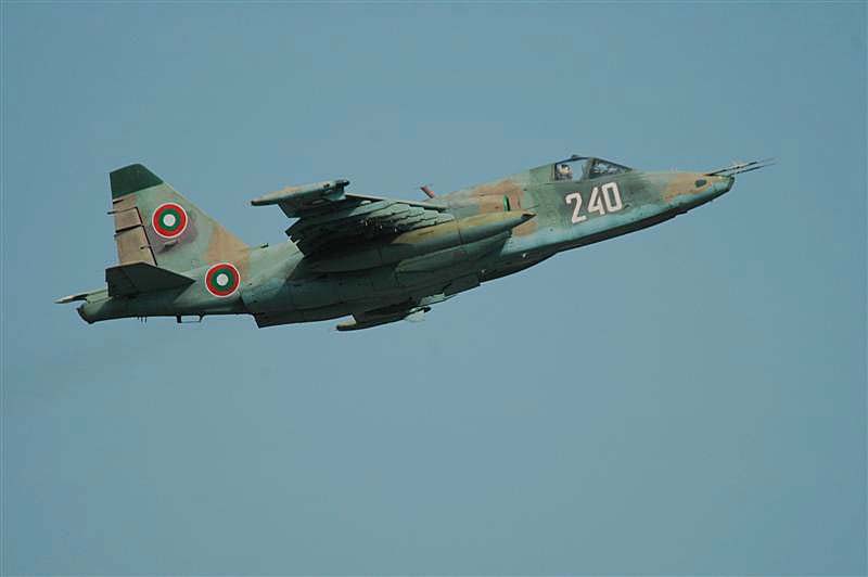 PIC7.jpg - Su25K from 22.ShtAB at Bezmer